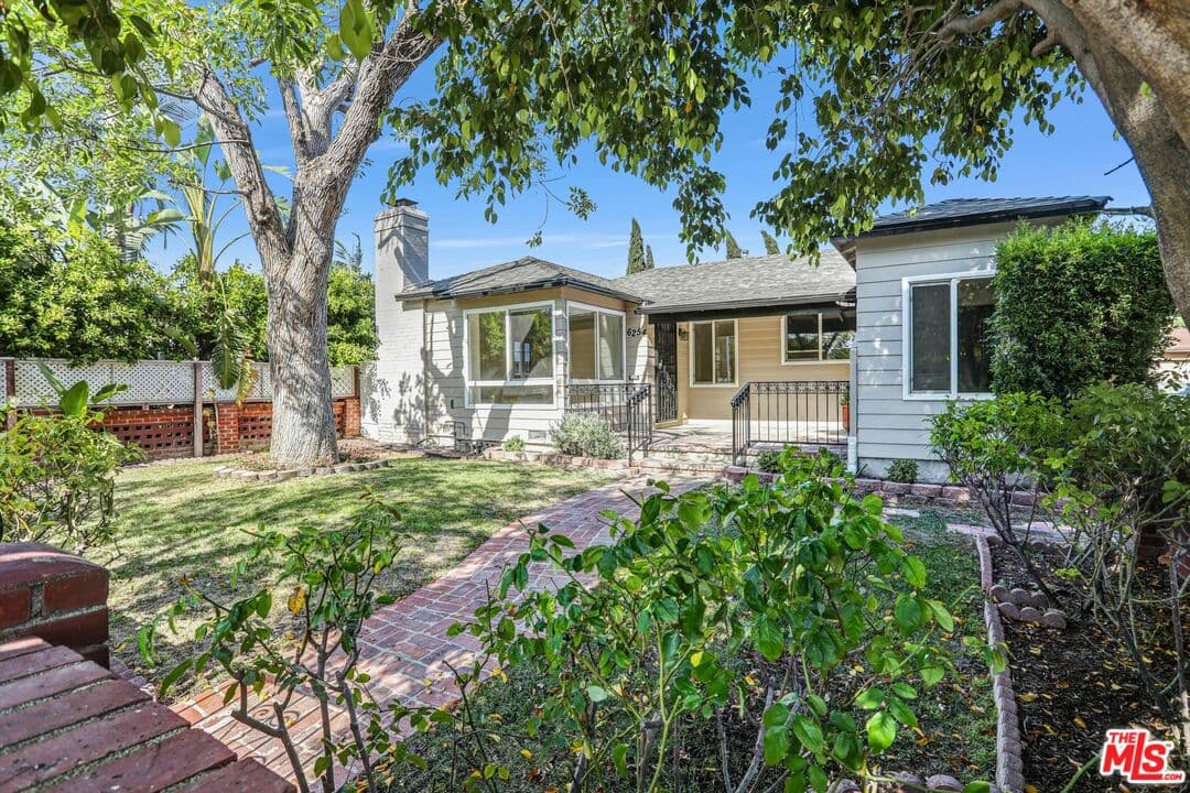 3 bd, 2 ba House in Los Angeles, CA — $5,250/mo — photo 1