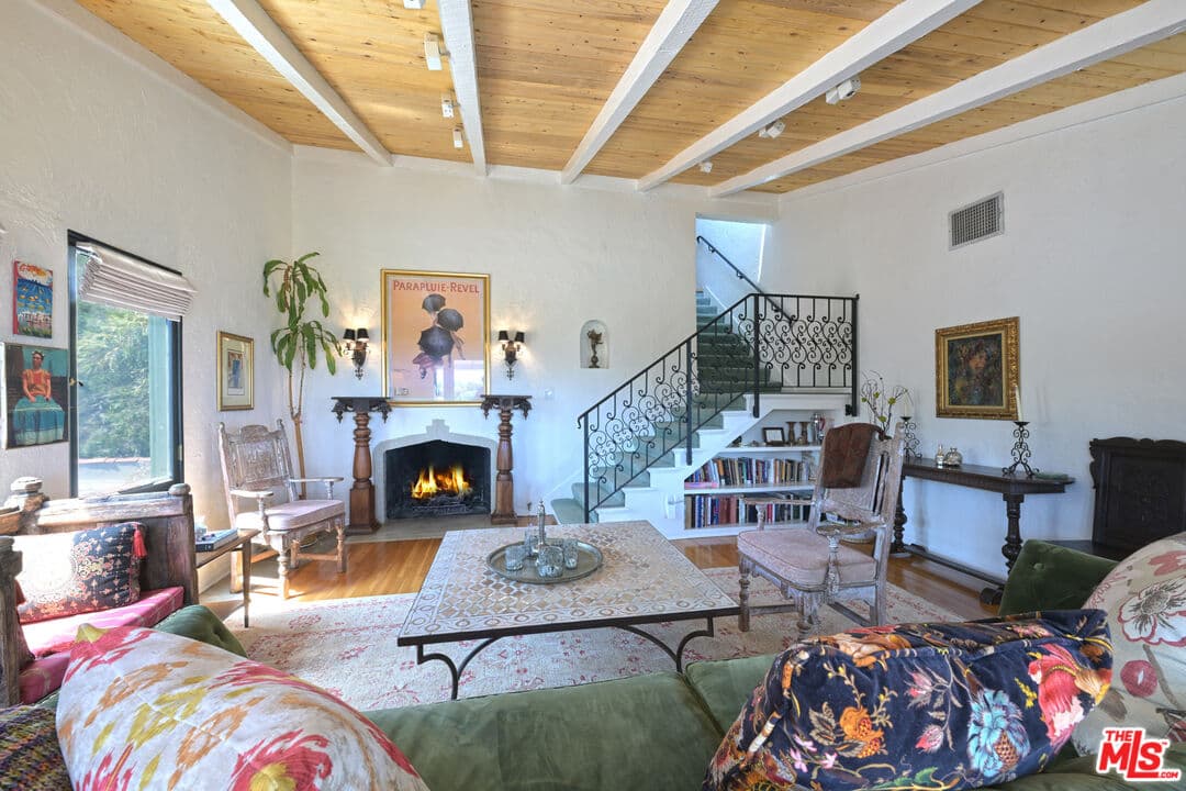 3 bd, 2 ba House in Los Angeles, CA — $6,995/mo — photo 2