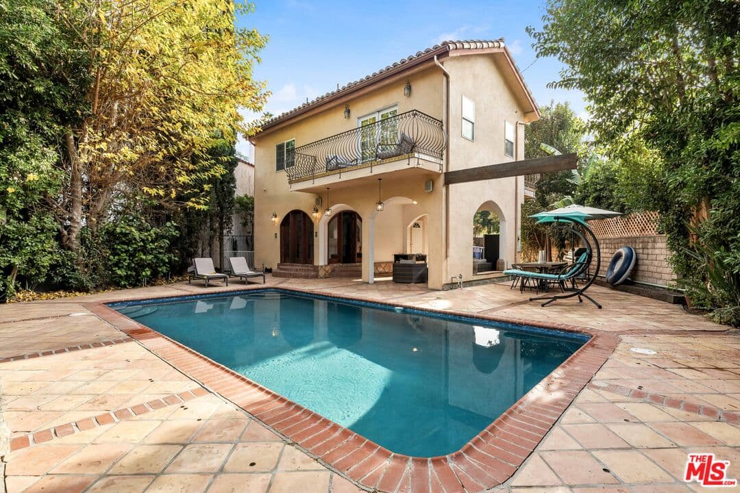 4 bd, 4 ba House in Studio City, CA — $14,900/mo — photo 1