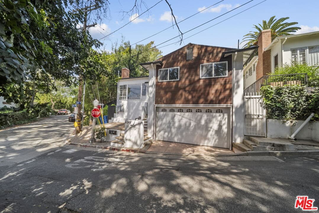 3 bd, 3 ba House in Los Angeles, CA — $7,995/mo — photo 1