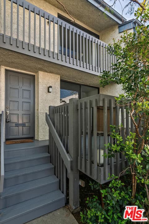 2 bd, 2 ba Condo in Malibu, CA — $5,995/mo — photo 2