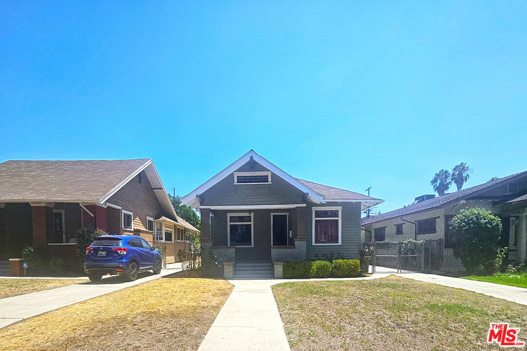3 bd, 2 ba House in Los Angeles, CA — $4,195/mo — photo 2