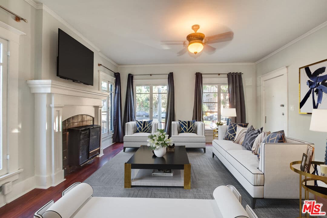 3 bd, 1 ba Apartment in Los Angeles, CA — $3,200/mo — photo 1