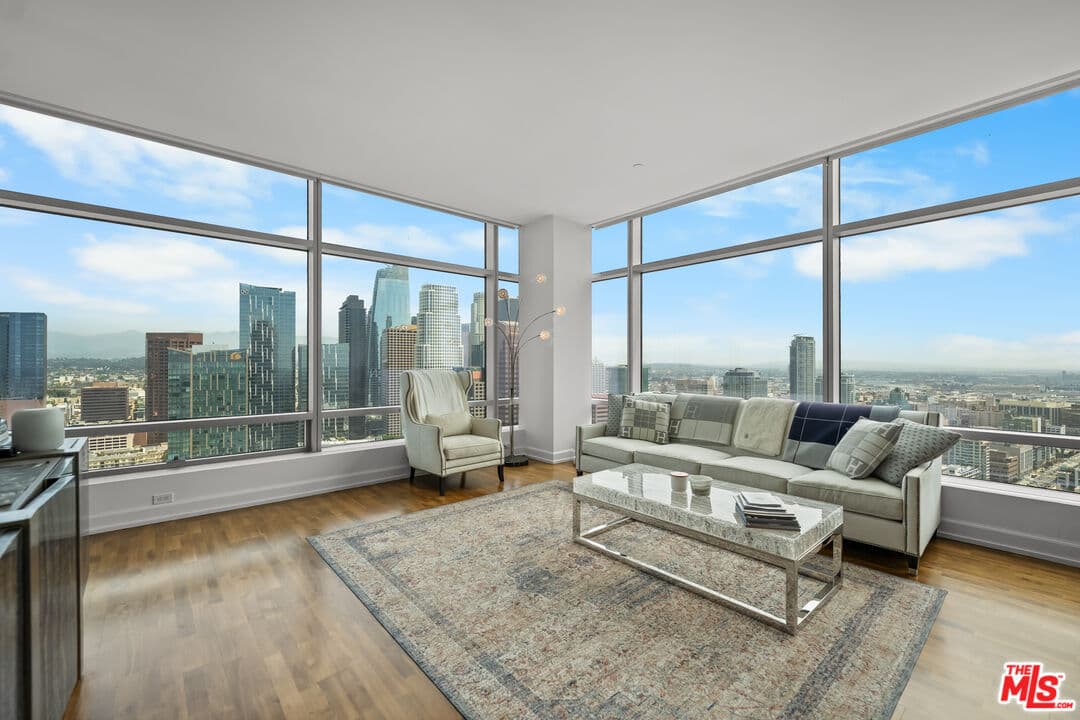 2 bd, 3 ba Condo in Los Angeles, CA — $9,500/mo — photo 1