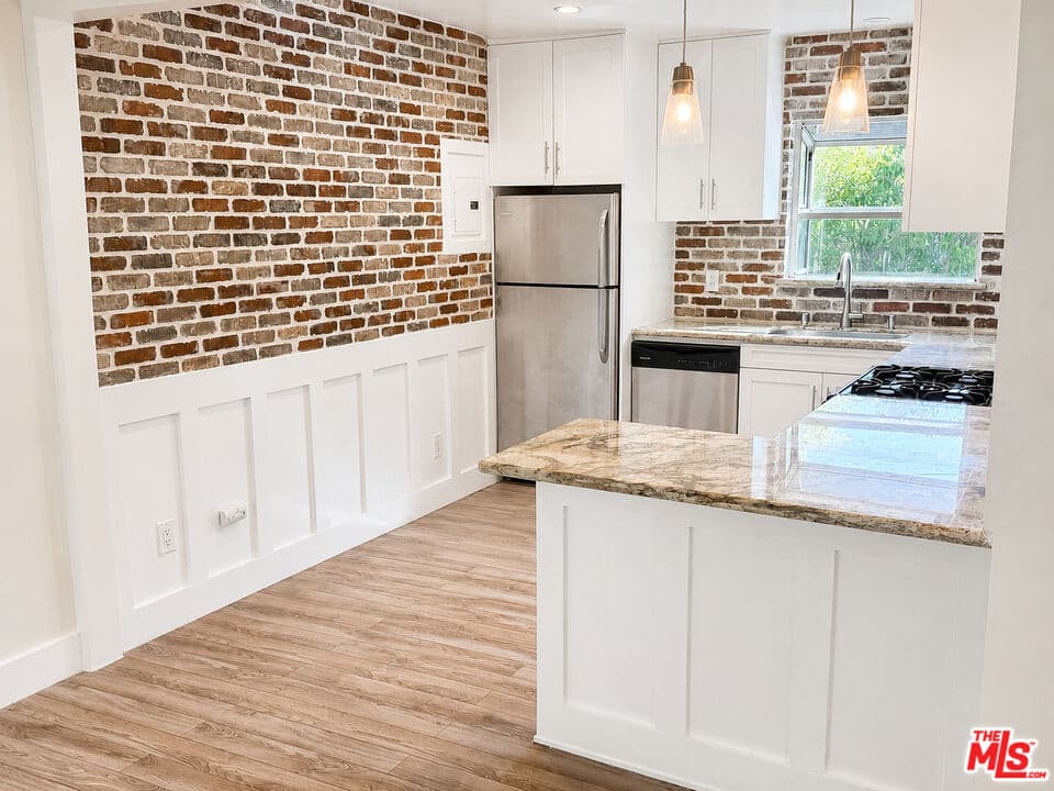 1 bd, 1 ba House in Culver City, CA — $2,995/mo — photo 2