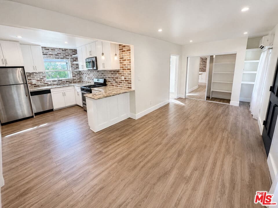1 bd, 1 ba House in Culver City, CA — $2,995/mo — photo 1