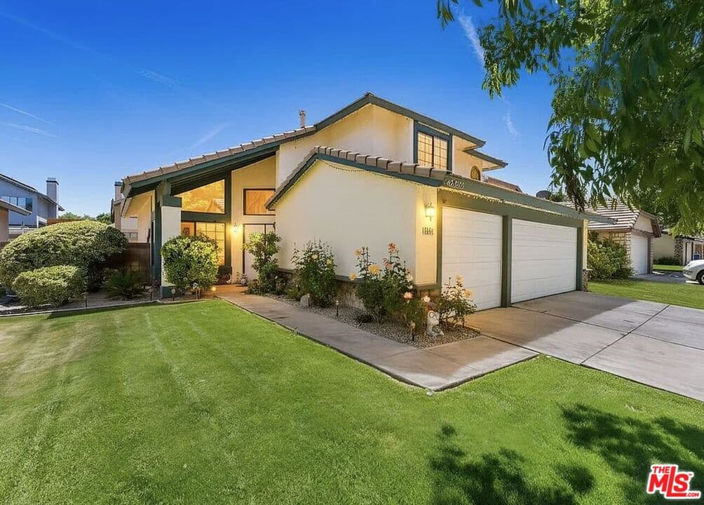 4BR House in Lancaster — $4,250/mo