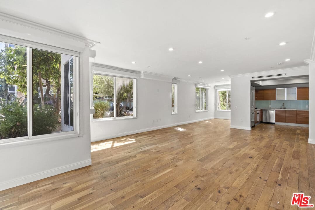 2 bd, 3 ba Townhouse in West Hollywood, CA — $6,745/mo — photo 1