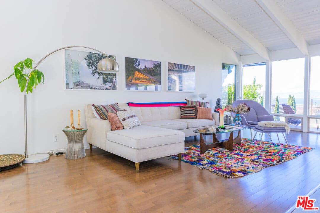 3 bd, 2 ba House in Los Angeles, CA — $7,800/mo — photo 1