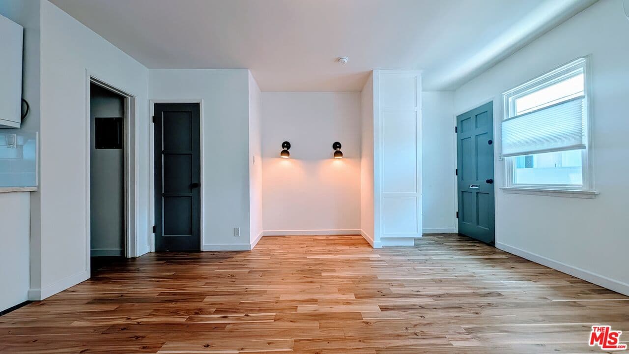 Studio, 1 ba Townhouse in Santa Monica, CA — $2,395/mo — photo 1