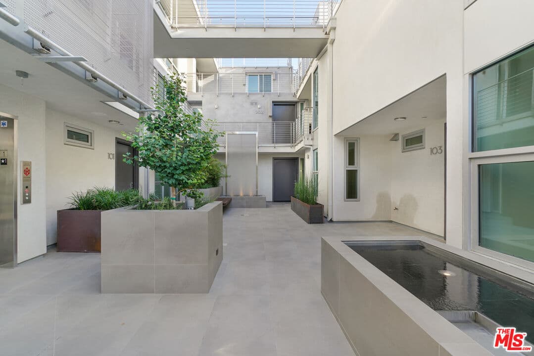 2 bd, 2 ba Condo in West Hollywood, CA — $6,995/mo — photo 1