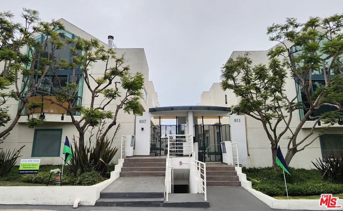 2 bd, 3 ba Condo in Santa Monica, CA — $6,500/mo — photo 1