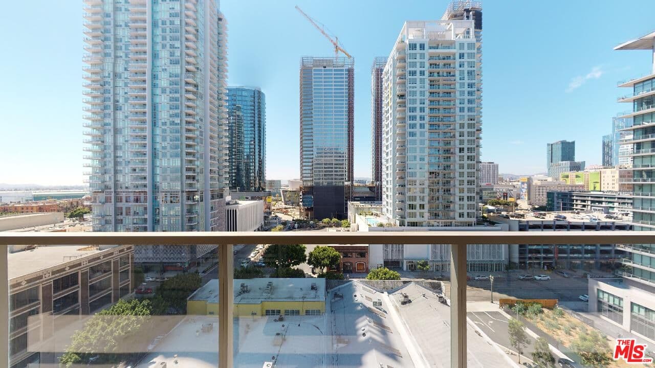 2 bd, 2 ba Apartment in Los Angeles, CA — $4,500/mo — photo 1