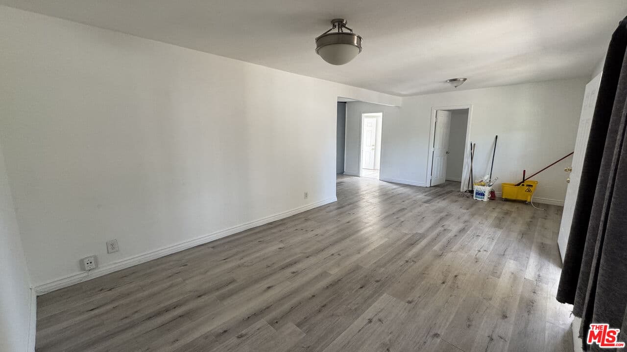 4 bd, 2 ba House in Los Angeles, CA — $3,600/mo — photo 2