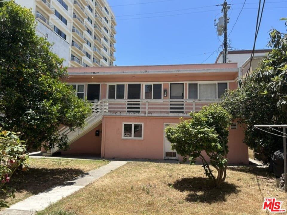 Studio, 1 ba Apartment in Santa Monica, CA — $1,885/mo — photo 2