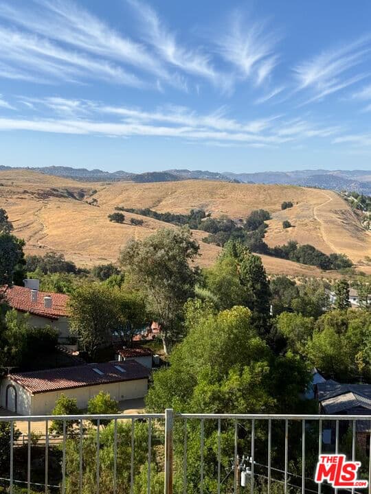 1 bd, 1 ba Apartment in Hidden Hills, CA — $3,500/mo — photo 2
