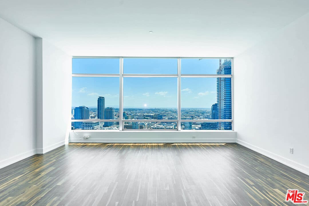 2 bd, 2 ba Condo in Los Angeles, CA — $6,300/mo — photo 1