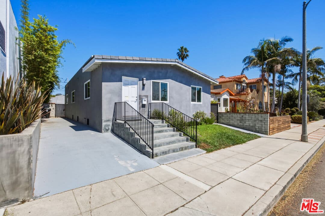 4 bd, 3 ba House in Venice, CA — $7,700/mo — photo 2
