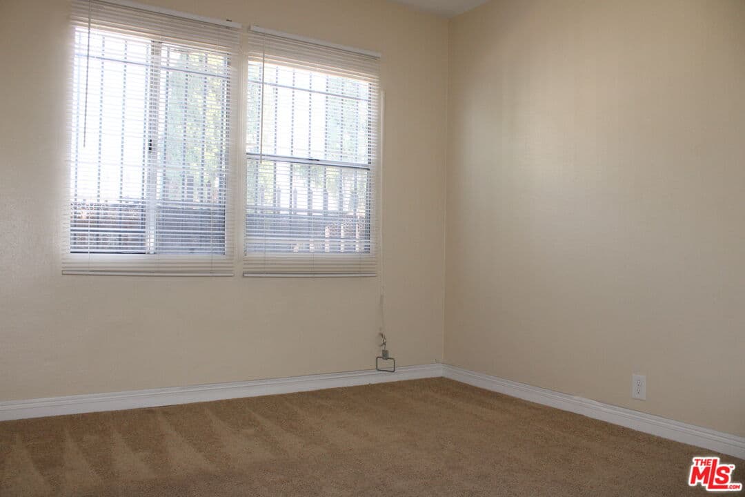1 bd, 1 ba Apartment in Los Angeles, CA — $1,750/mo — photo 2