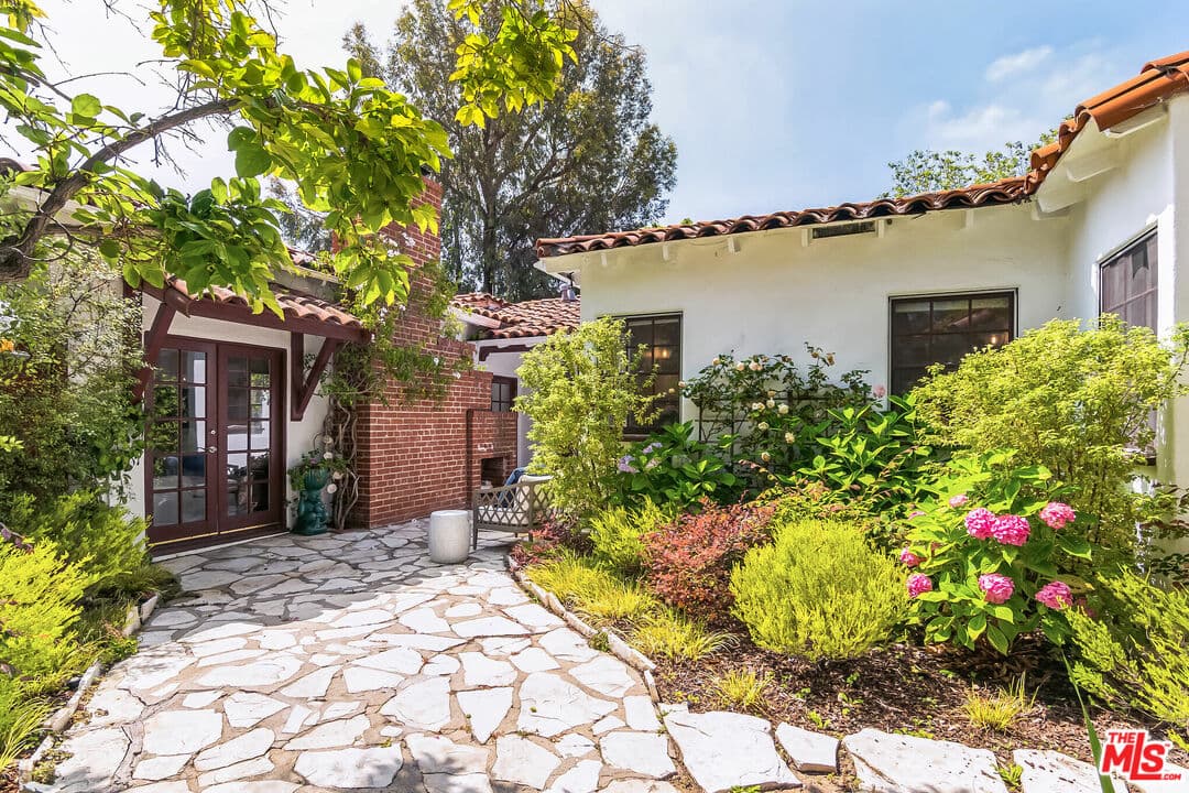 3 bd, 2 ba House in Los Angeles, CA — $7,200/mo — photo 1