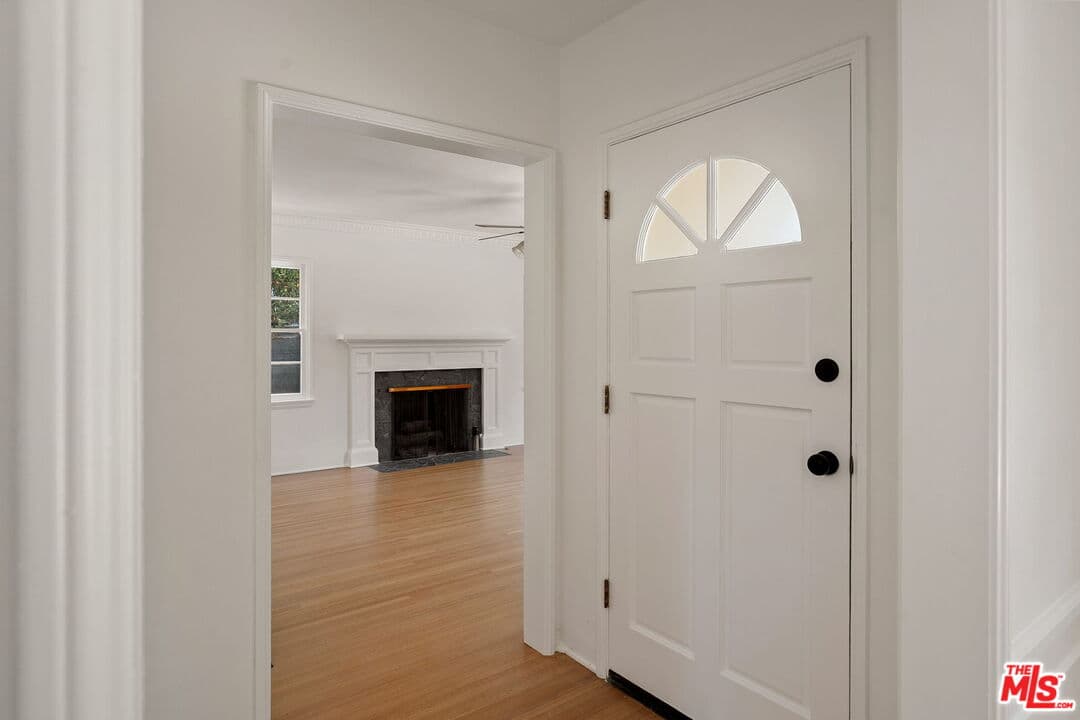 3 bd, 1 ba House in Santa Monica, CA — $9,500/mo — photo 1