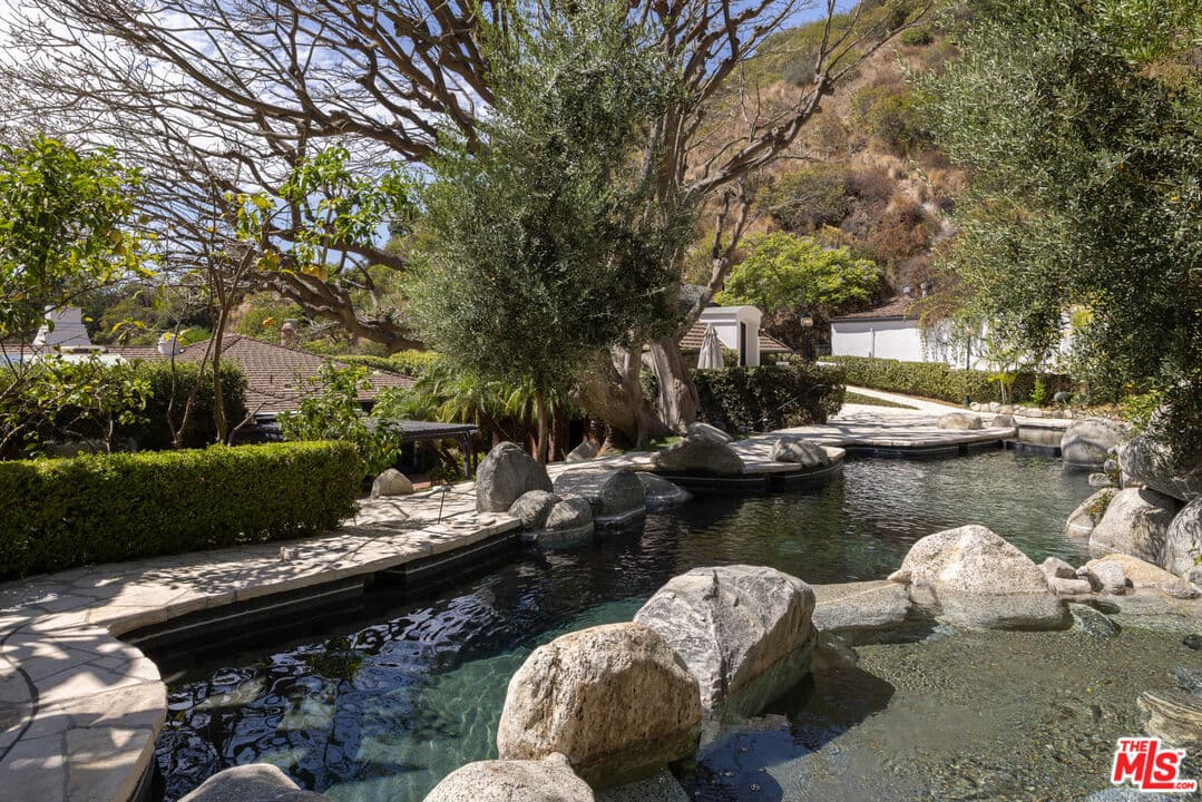 5 bd, 7 ba House in Los Angeles, CA — $50,000/mo — photo 1