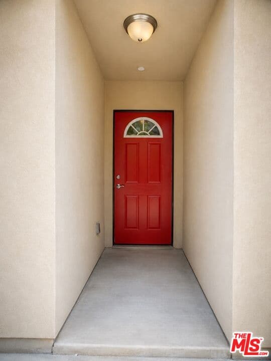 5 bd, 3 ba Townhouse in Los Angeles, CA — $3,800/mo — photo 1