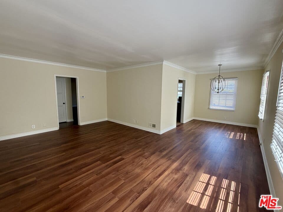 2 bd, 1 ba Apartment in Los Angeles, CA — $3,195/mo — photo 2