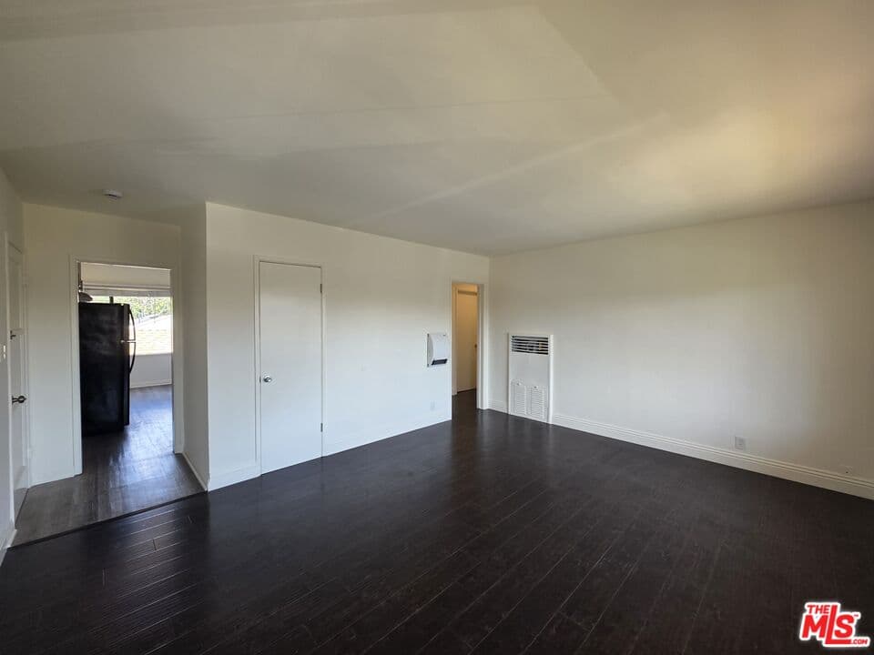 3BR Apartment in Long Beach β $3,100/mo