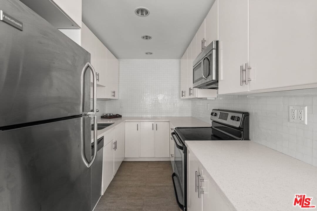 1 bd, 1 ba Condo in Santa Monica, CA — $3,750/mo — photo 1