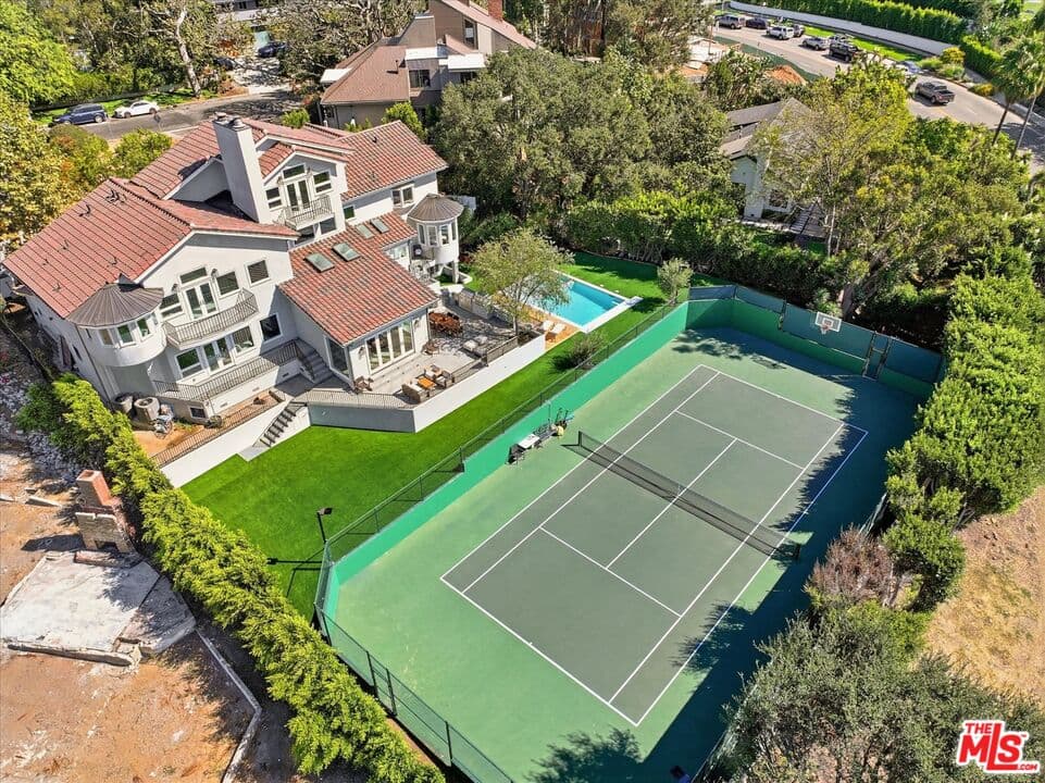 6 bd, 7 ba House in Los Angeles, CA — $55,000/mo — photo 2