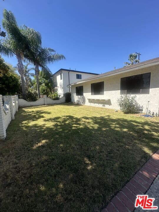 3 bd, 2 ba House in Los Angeles, CA — $4,199/mo — photo 2