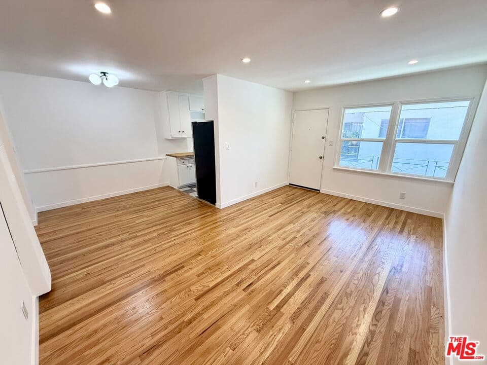 1 bd, 1 ba Townhouse in West Hollywood, CA — $2,195/mo — photo 1