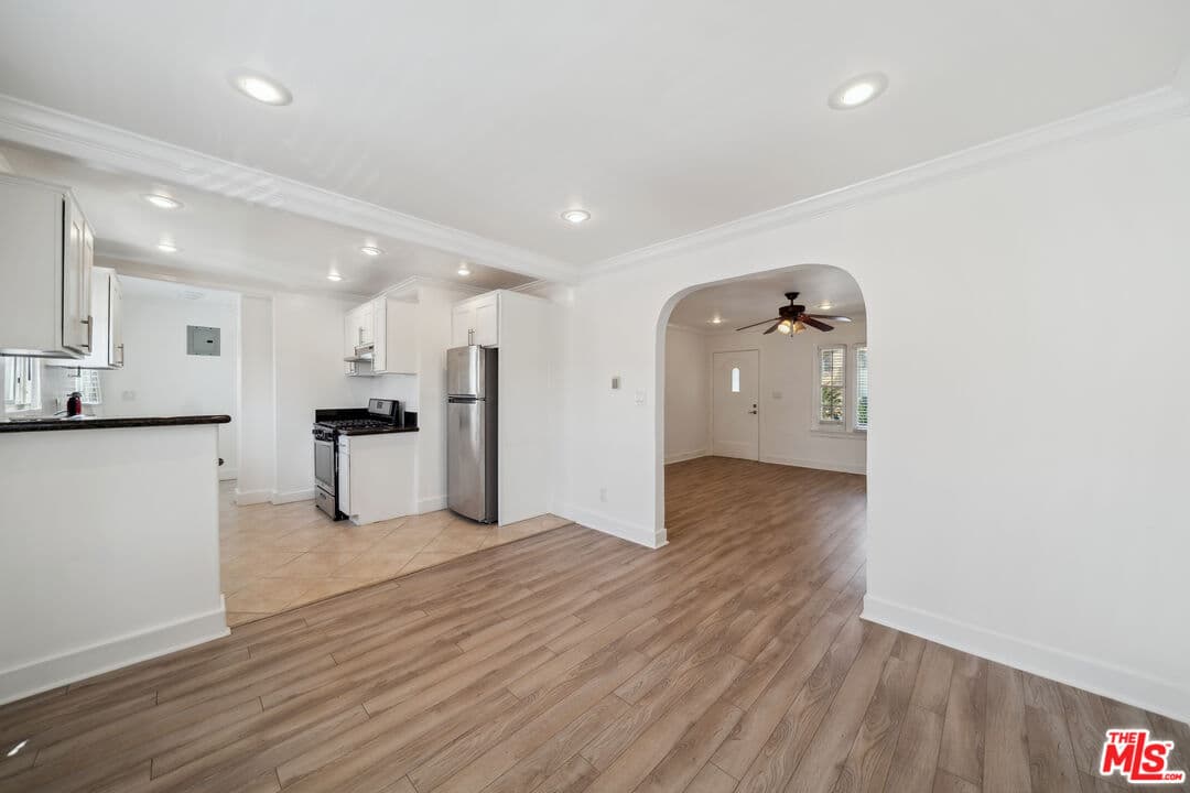 1 bd, 1 ba Apartment in West Hollywood, CA — $2,295/mo — photo 2