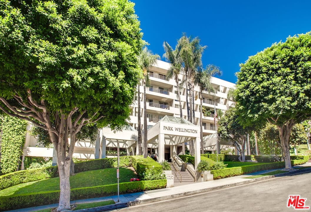 2 bd, 3 ba Condo in West Hollywood, CA — $6,700/mo — photo 1