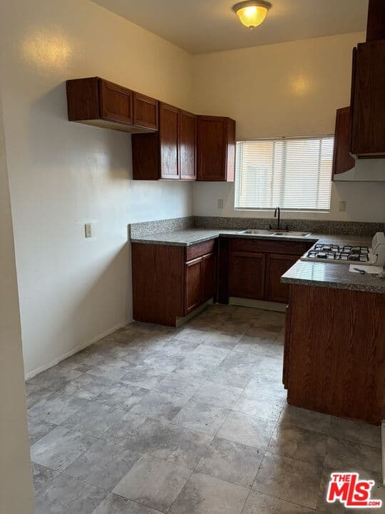 1 bd, 1 ba Apartment in Inglewood, CA — $1,800/mo — photo 2