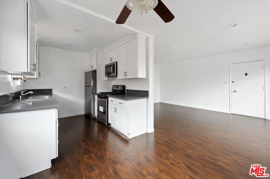 2 bd, 2 ba Townhouse in West Hollywood, CA — $2,995/mo — photo 1