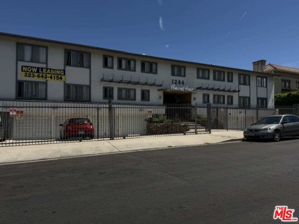 1 bd, 1 ba Apartment in Los Angeles, CA — $1,850/mo — photo 1