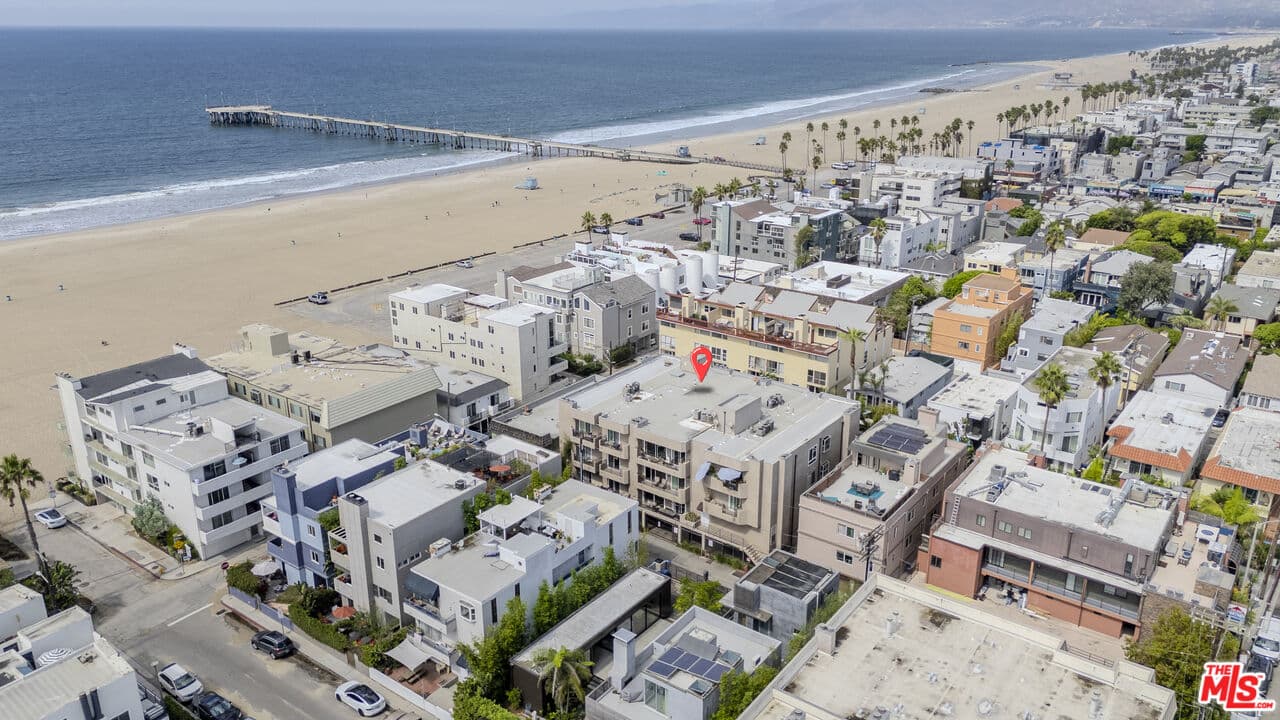 1 bd, 1 ba Condo in Marina Del Rey, CA — $5,000/mo — photo 2