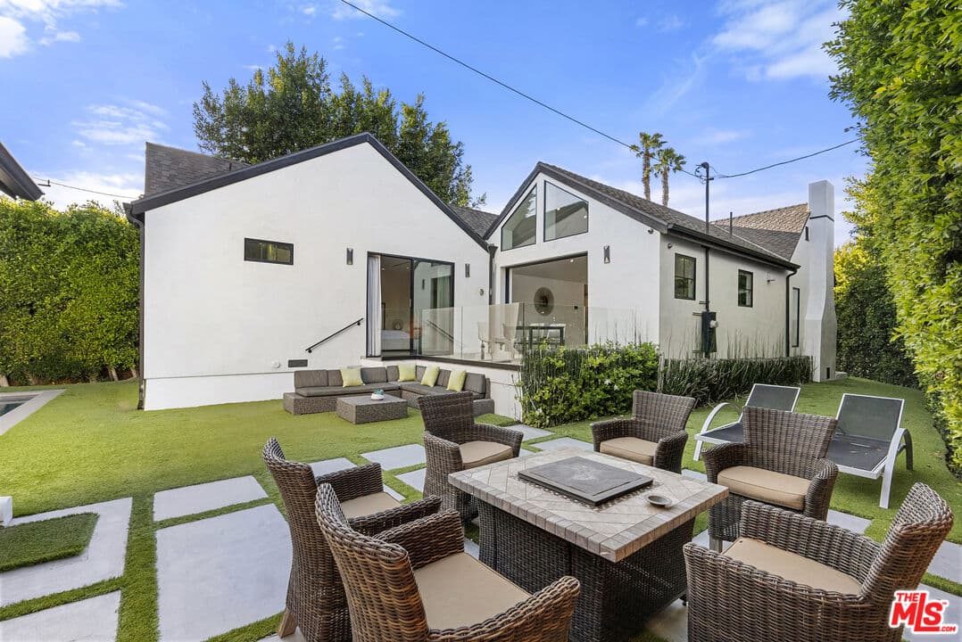 4 bd, 3 ba House in West Hollywood, CA — $15,500/mo — photo 1