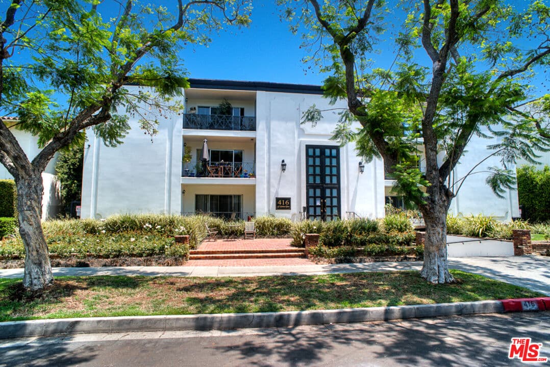 1 bd, 1 ba Condo in Beverly Hills, CA — $3,500/mo — photo 1