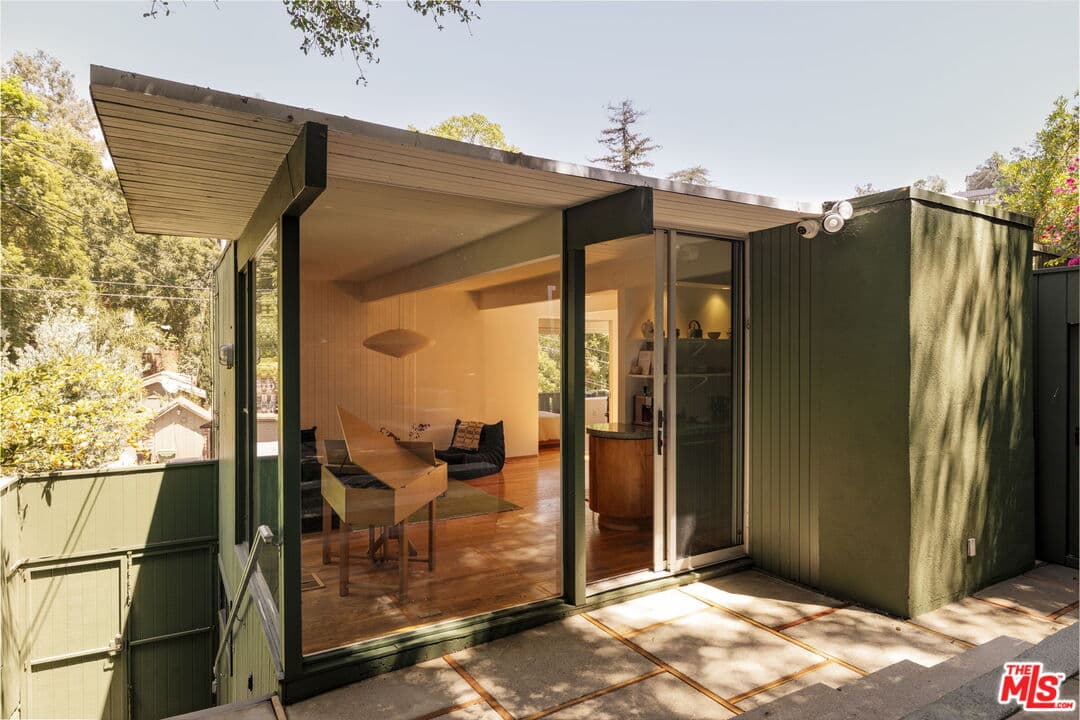 2 bd, 2 ba House in Los Angeles, CA — $7,750/mo — photo 1