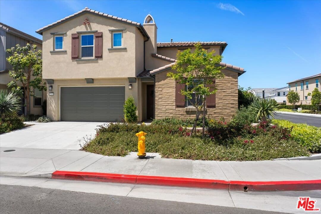 4BR House in Huntington Beach — $15,000/mo