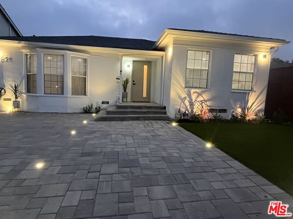 3BR House in Los Angeles β $7,500/mo