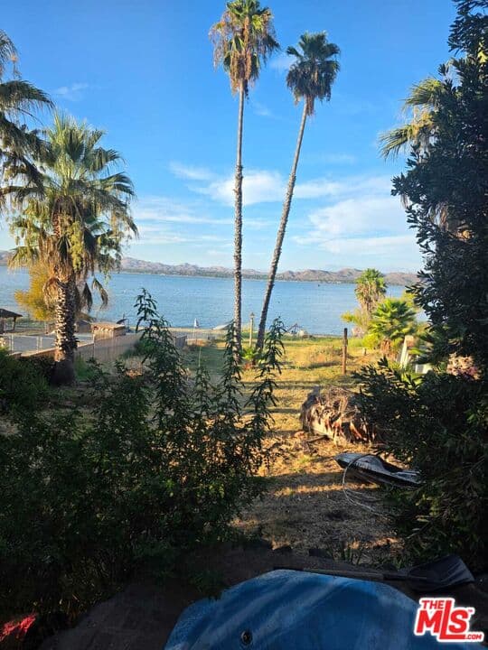 3 bd, 3 ba House in Lake Elsinore, CA — $3,995/mo — photo 2