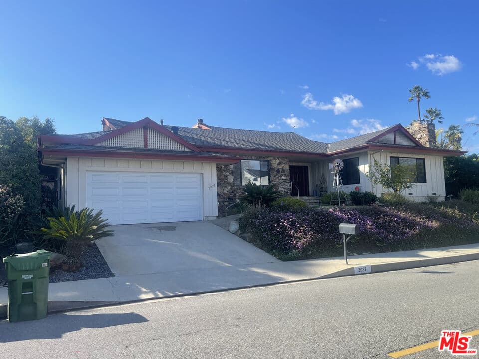 3 bd, 3 ba House in Los Angeles, CA — $10,500/mo — photo 1