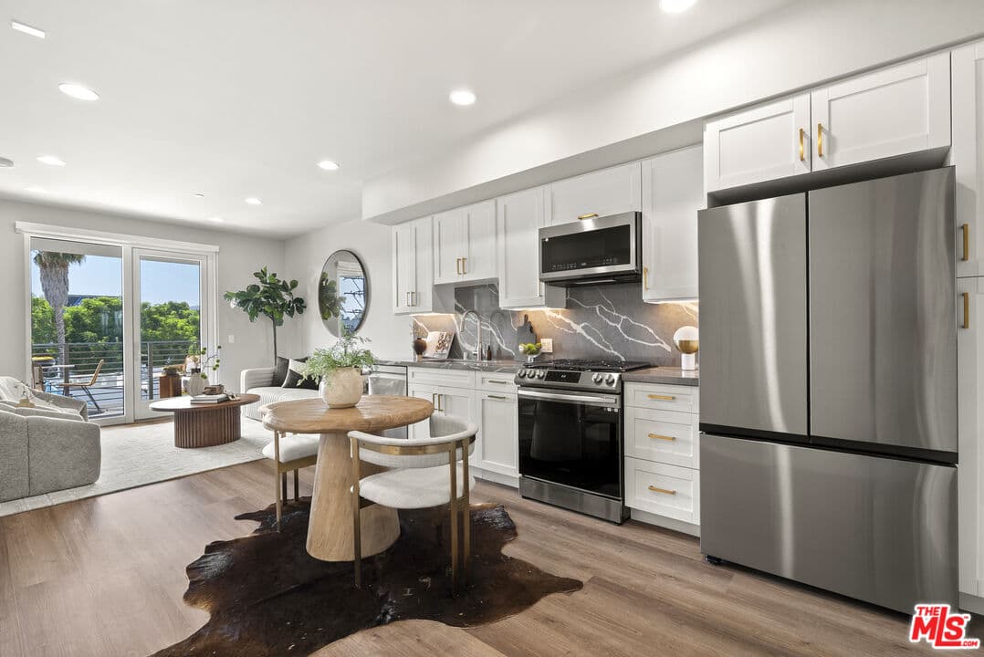 1 bd, 1 ba Townhouse in West Hollywood, CA — $3,495/mo — photo 1