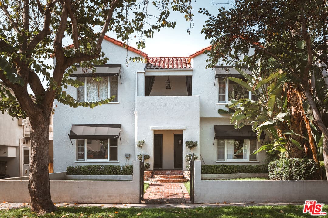 2 bd, 1 ba Townhouse in West Hollywood, CA — $3,475/mo — photo 1