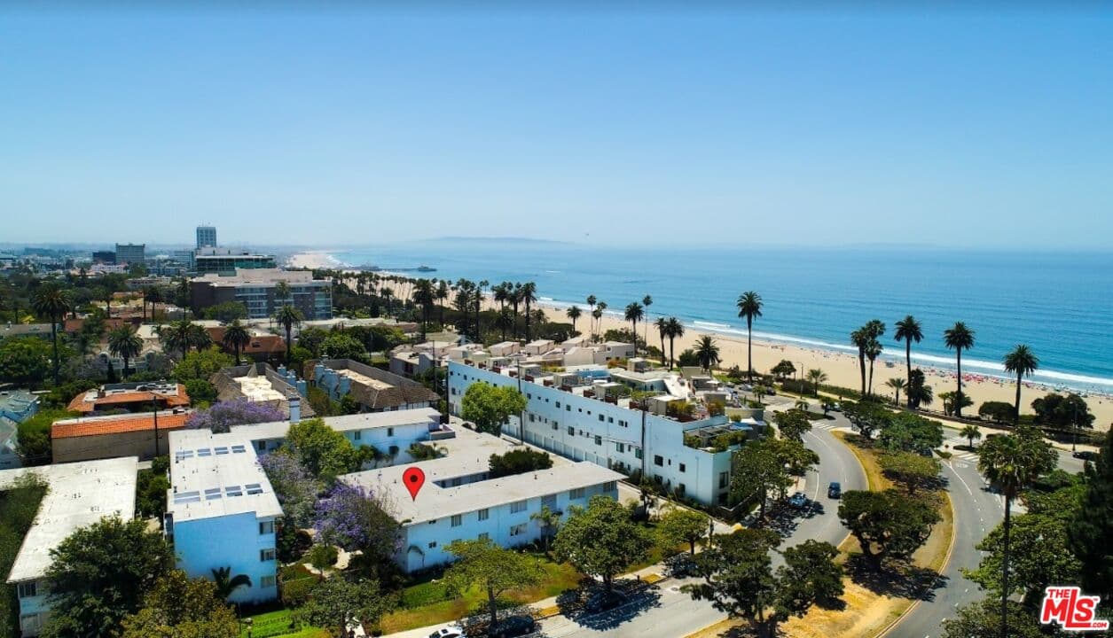 1 bd, 1 ba Apartment in Santa Monica, CA — $4,300/mo — photo 2