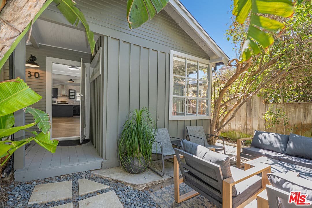 1 bd, 1 ba House in Venice, CA — $5,900/mo — photo 2